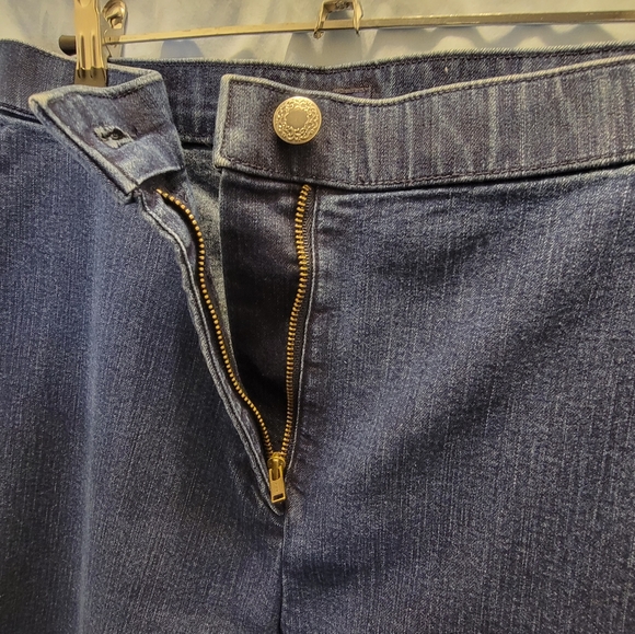 Women's Westbound Jeans Size 8 Color Blue - Picture 4 of 5